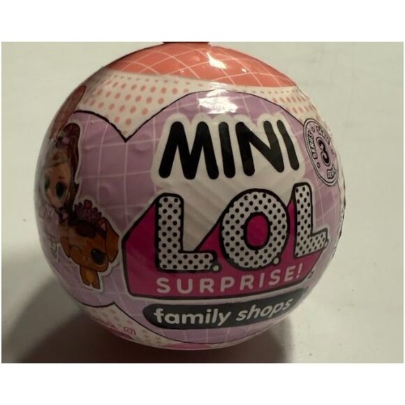 L.O.L. Surprise! Mini Family Series 3 Mystery Pack 3‑Figure Ball Playset - Picture 1 of 3